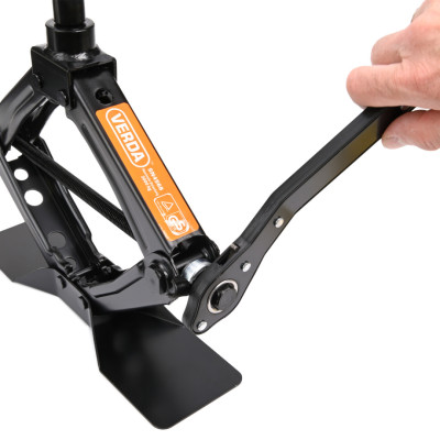 D4570 trapézový zdvihák 2T s teleskopickým kľúčom a obalom