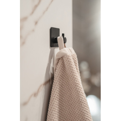 WS2 samolepiaci háčik štvorcový 45mm