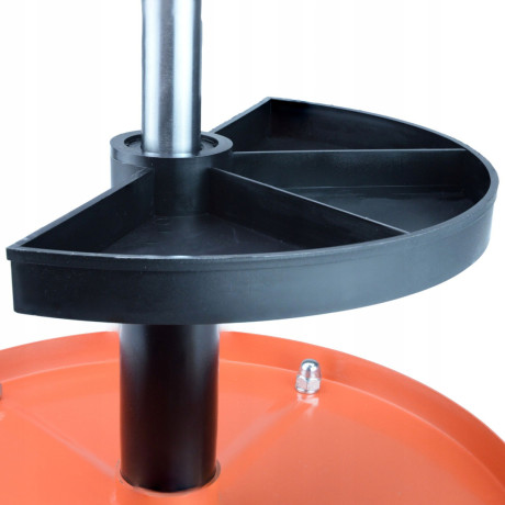 D6713 dielenská stolička otočná